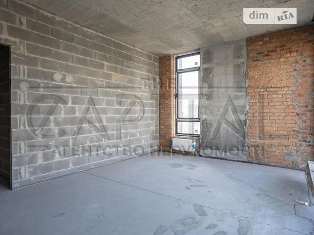 Sale of 3-room apartment 129 sq. m. on Vasylya Tyutyunnyka 39 • I