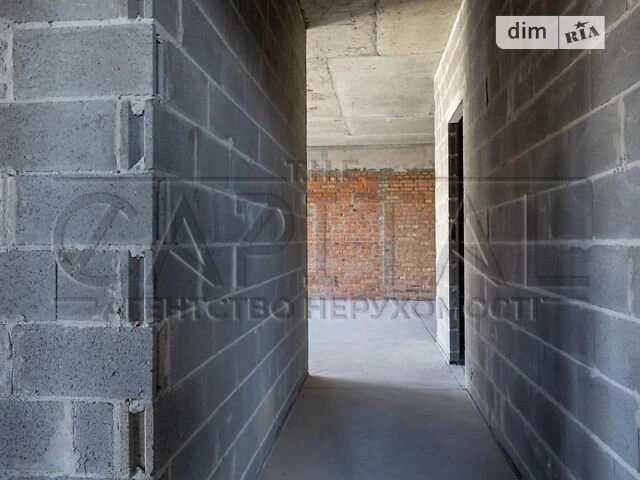 Sale of 3-room apartment 129 sq. m. on Vasylya Tyutyunnyka 39 • I