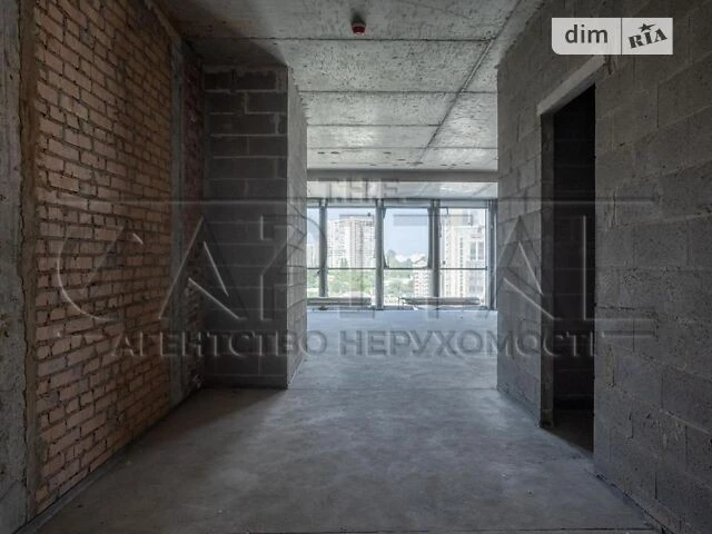 Sale of 3-room apartment 129 sq. m. on Vasylya Tyutyunnyka 39 • I