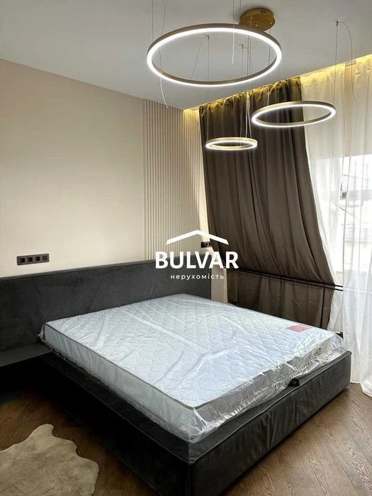For sale 4-room apartment in the Residence residential complex, 46 Evropeyskaya Street,