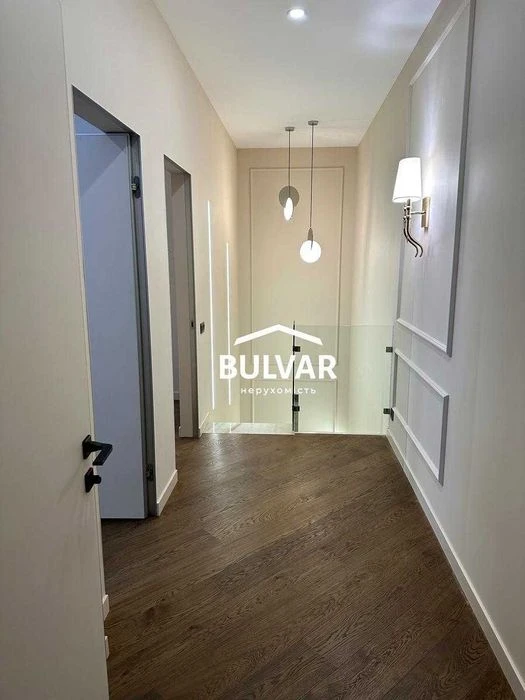 For sale 4-room apartment in the Residence residential complex, 46 Evropeyskaya Street,