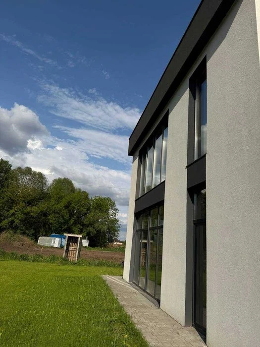 Будинок біля Царського озера. Поруч ліс. 790$/мкв. 5 соток з