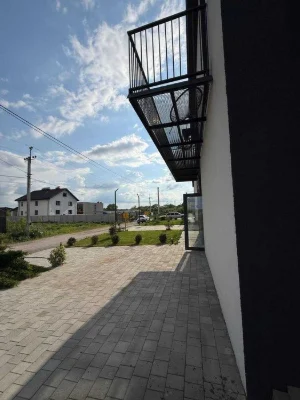 Будинок біля Царського озера. Поруч ліс. 790$/мкв. 5 соток з