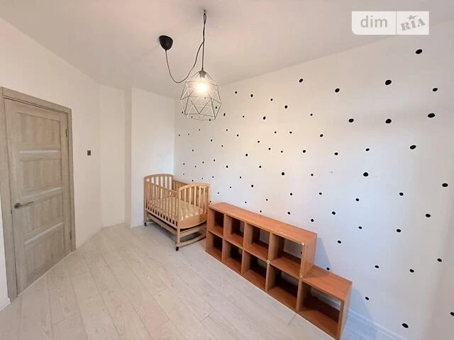 Sale of 3-room apartment 77 sq. m on Sim'yi Kulzhenkiv 31B street • I
