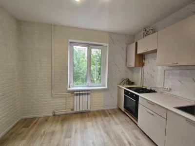 For sale 3 rooms 74m 2nd floor Darnytska sq. Dnisterska st./