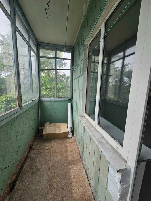 For sale 3 rooms 74m 2nd floor Darnytska sq. Dnisterska st./