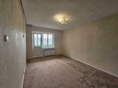 For sale 3 rooms 74m 2nd floor Darnytska sq. Dnisterska st./