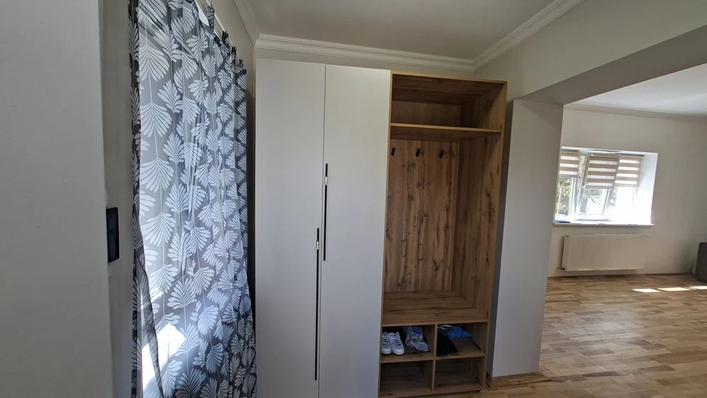 Продаж житлового будинку 220м². Ділянка 7сот.Котедж.Комуніка