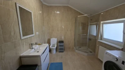 Продаж житлового будинку 220м². Ділянка 7сот.Котедж.Комуніка