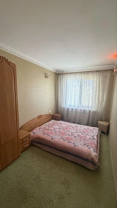 Кварт.2 комн.(3/5)45000$