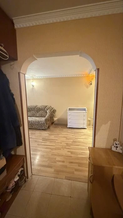 Кварт.2 комн.(3/5)45000$
