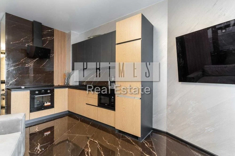 3-room apartment for sale, Manhattan City residential complex, Beresteyskyi Ave. 11