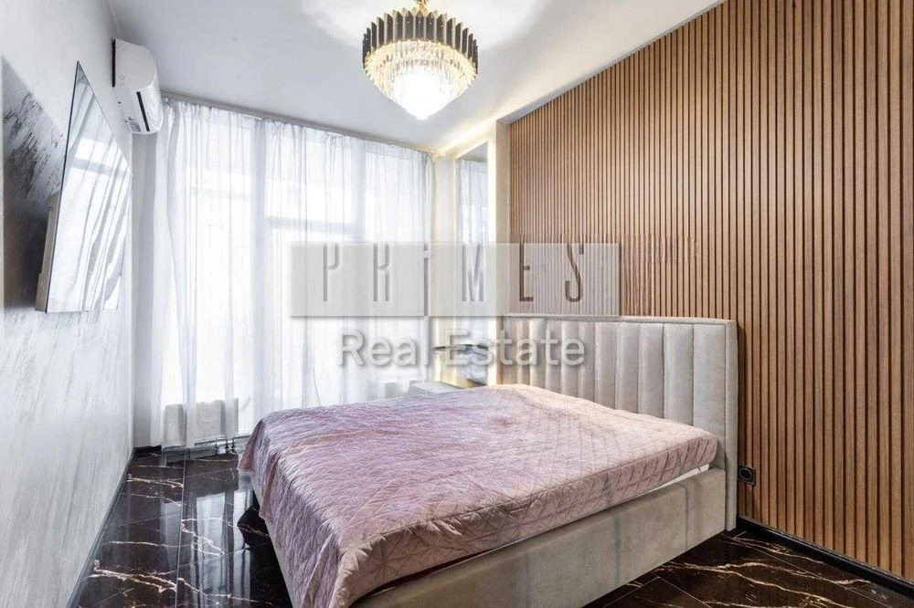 3-room apartment for sale, Manhattan City residential complex, Beresteyskyi Ave. 11