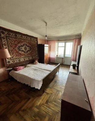 Продам 3х комн, ул. Света (бывшая Буденного), в пяти волны