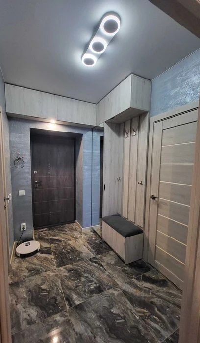 EX! Residential Complex Mira 1-room apartment (39 sq. m.) near KhTZ, Industrialnaya metro station