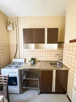 Продаю однокімнатну квартиру вул Беретті, 5 Деснянский