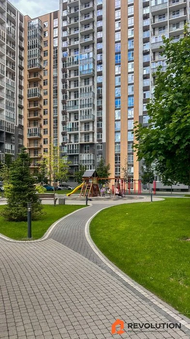 Без комісії. Продаж 2к квартири 73м2, ЖК Кришталеві Джерела
