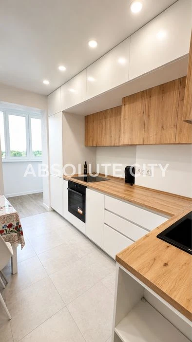 For sale! Premium apartment in the residential complex "Hydropark" - style,
