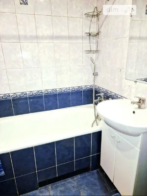 Продаж 1к квартири 27 кв. м на просп. Любомира Гузара 9А • I