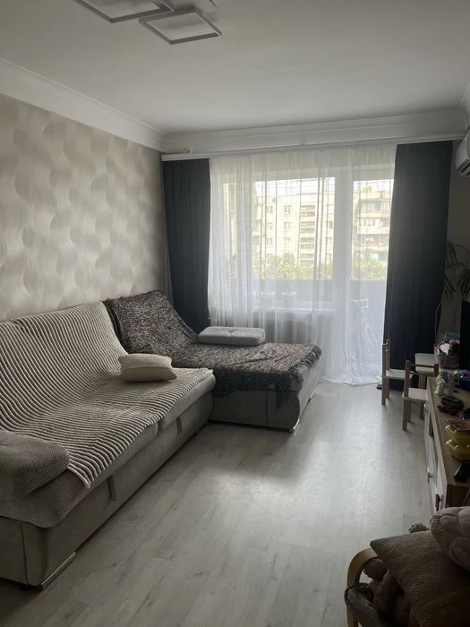 Продаж 3 кімнатноі квартири вул.Історична