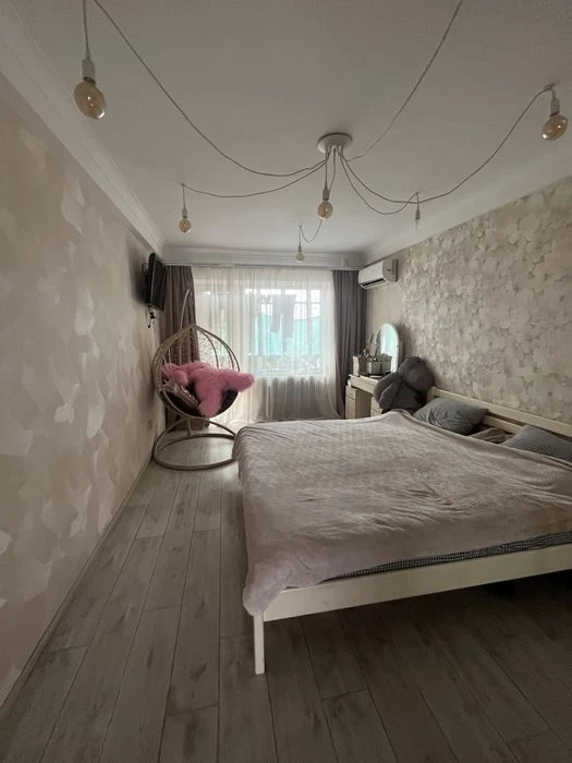 Продаж 3 кімнатноі квартири вул.Історична