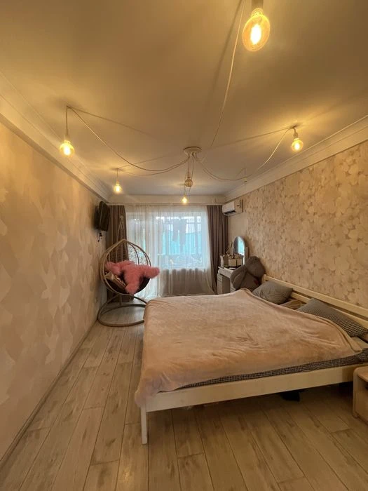 Продаж 3 кімнатноі квартири вул.Історична