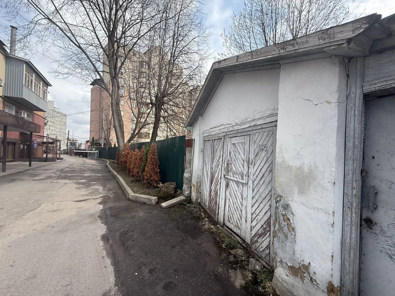 For sale Detached garage