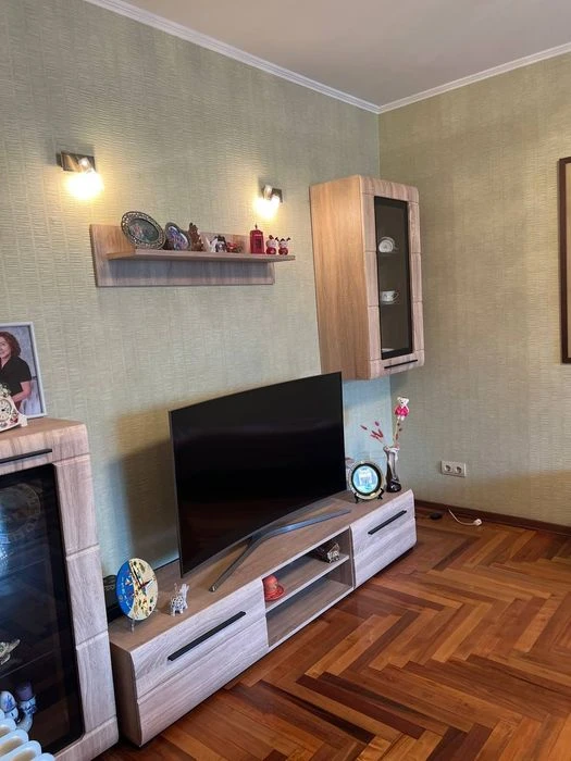For sale 2-room apartment Zaporizhzhia St. Renovation Maly Rynok Renovation