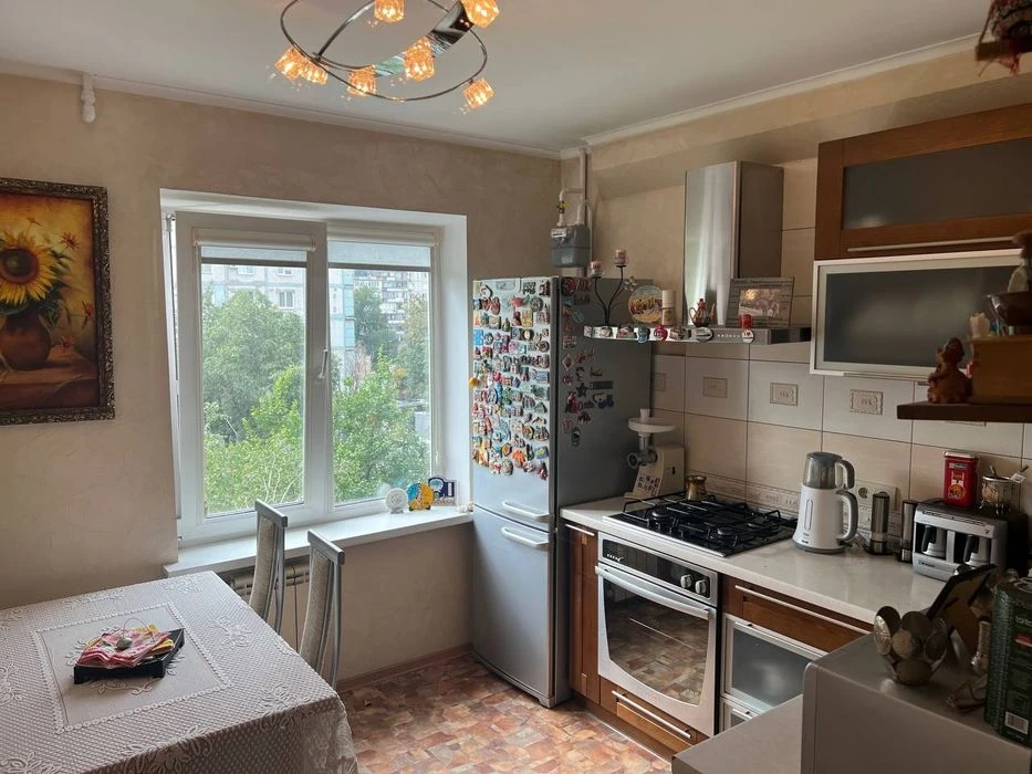 For sale 2-room apartment Zaporizhzhia St. Renovation Maly Rynok Renovation