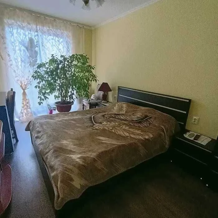 2 кім кв біля Озера, видова, індив газове опал.