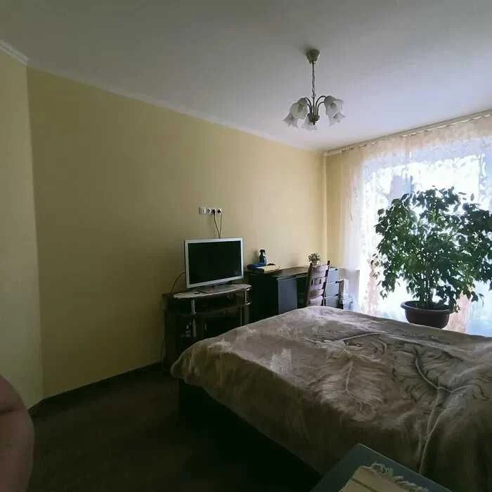 2 кім кв біля Озера, видова, індив газове опал.