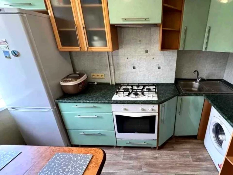 Квартира. Днепр, Штабный пер.