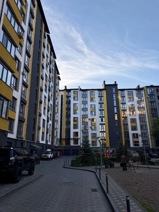 Видова 3кім 93м2 з наповненням + кладовка в якісній новобудо