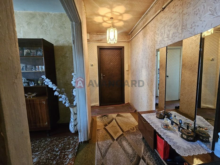Продаж 3-кім квартири ПЗР