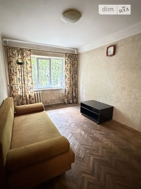 Продаж 2к квартири 43.6 кв. м на вул. Данила Щербаківського
