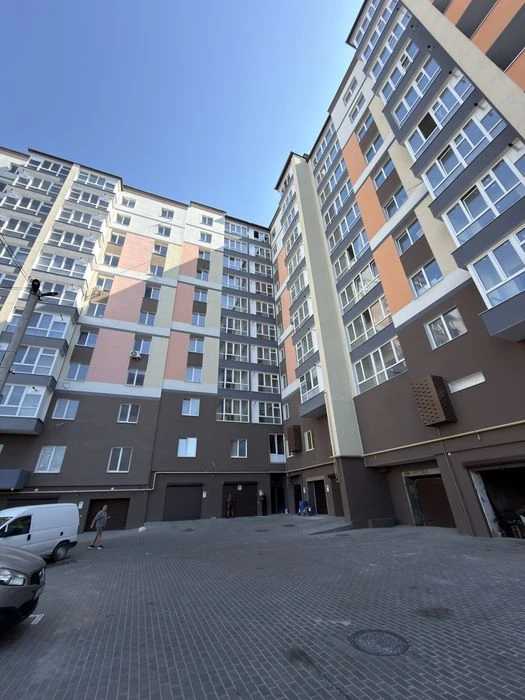 Простора 2-кімнатна квартира в новобудові, яка стане чудовою
