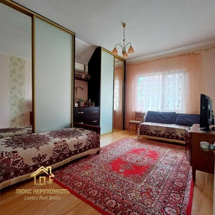 Продам двухэтажный дом Золотая Горка. Программы