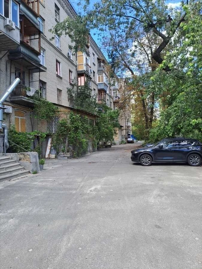 3-room apartment for sale 70 m², Oleksandra Dovzhenko St.,