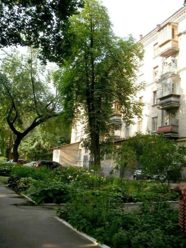 3-room apartment for sale 70 m², Oleksandra Dovzhenko St.,
