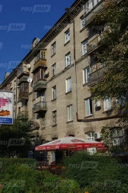 3-room apartment for sale 70 m², Oleksandra Dovzhenko St.,