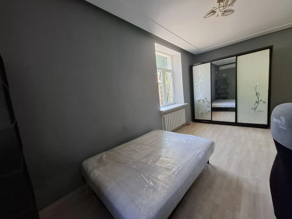 Продам 3к сталинку Нагорка пр Гагарина Науки ул Глобинская,1