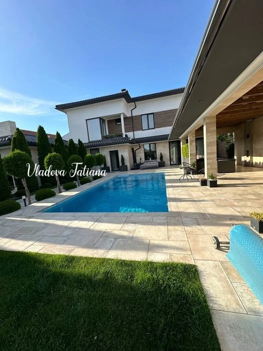 Продажа Шикарного дома в Совиньоне 350м², 3 спальные