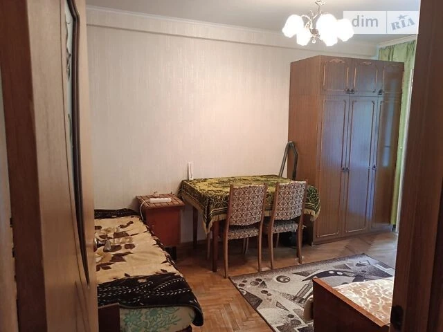 Sale of 2-room apartment 52 sq. m on 33 European Union Avenue