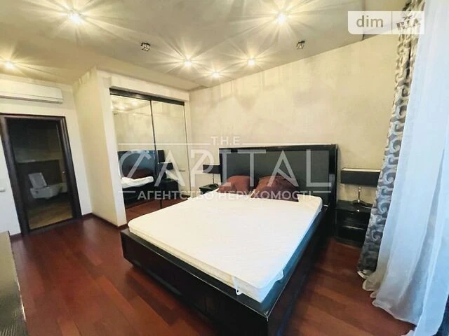 Продаж 4к квартири 170 кв. м на вул. Жилянська 59 • ID 34734