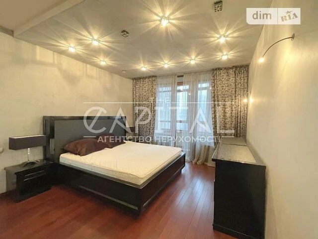 Продаж 4к квартири 170 кв. м на вул. Жилянська 59 • ID 34734
