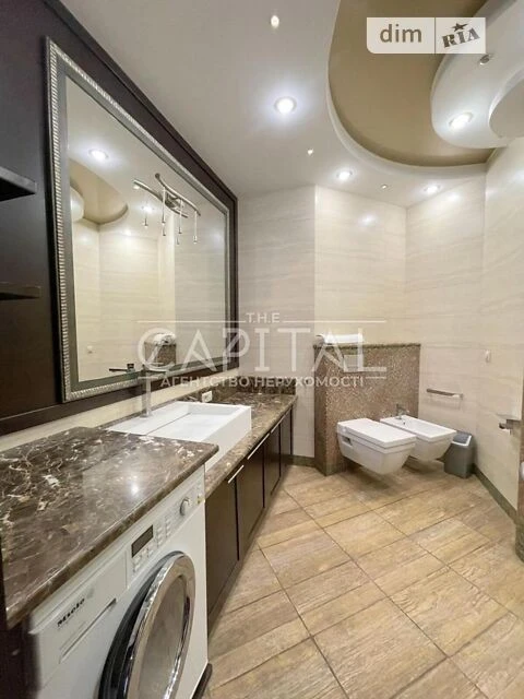 Продаж 4к квартири 170 кв. м на вул. Жилянська 59 • ID 34734