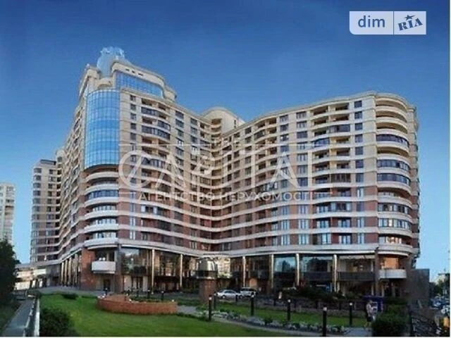 Продаж 4к квартири 170 кв. м на вул. Жилянська 59 • ID 34734