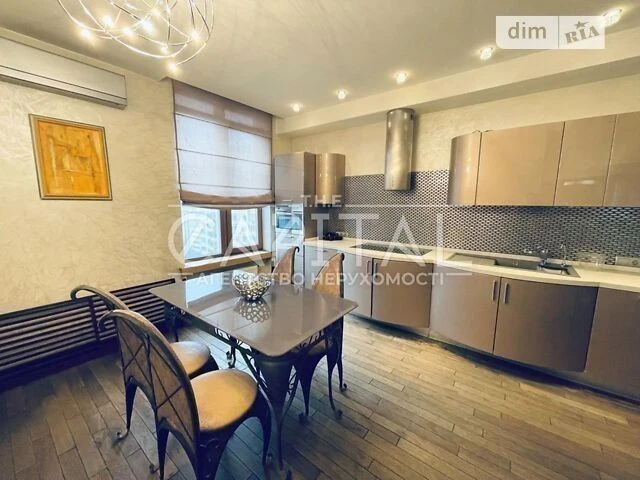 Продаж 4к квартири 170 кв. м на вул. Жилянська 59 • ID 34734