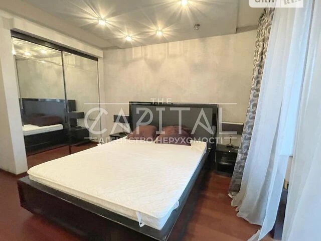 Продаж 4к квартири 170 кв. м на вул. Жилянська 59 • ID 34734
