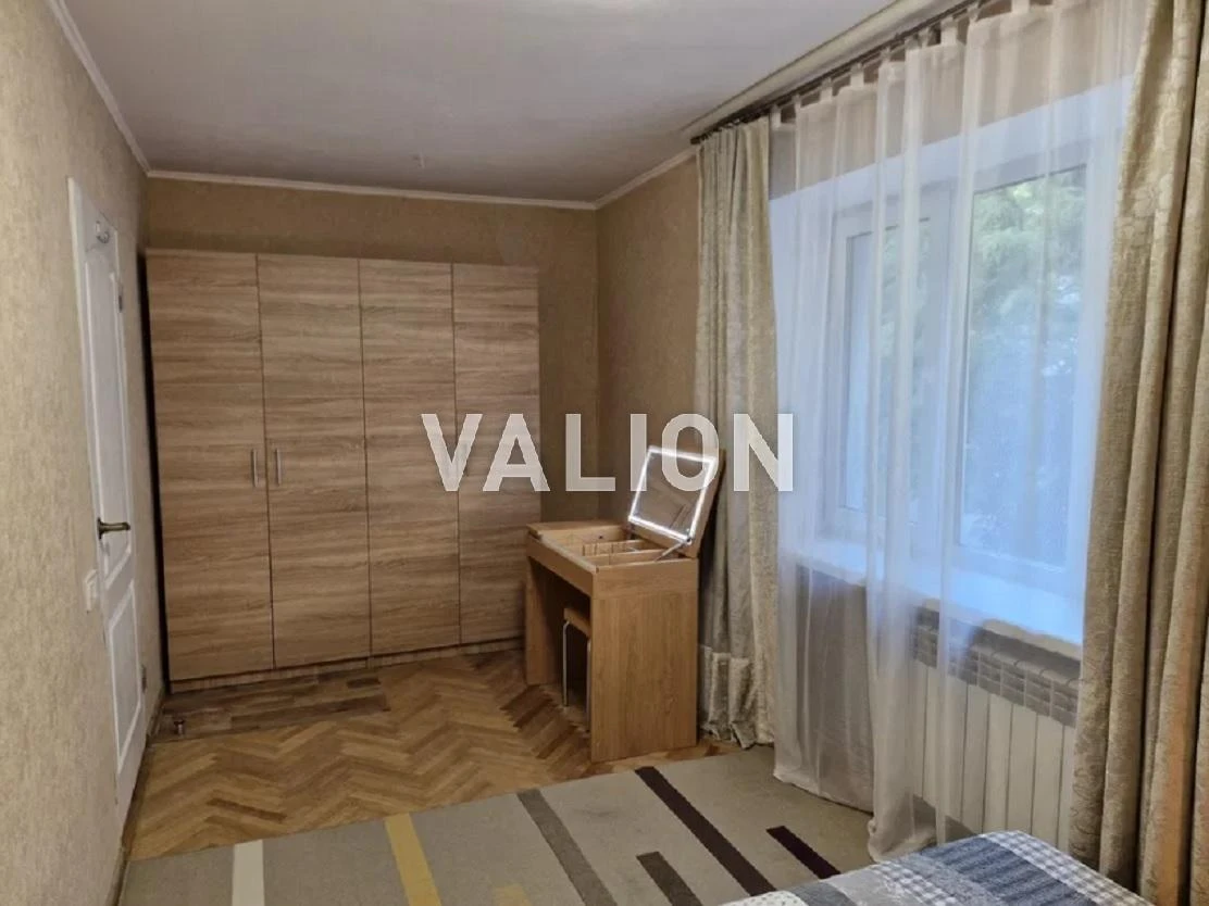 Продам 2 кімнатну квартиру. 45м2. Газ. вул. П.Радченка 21а.